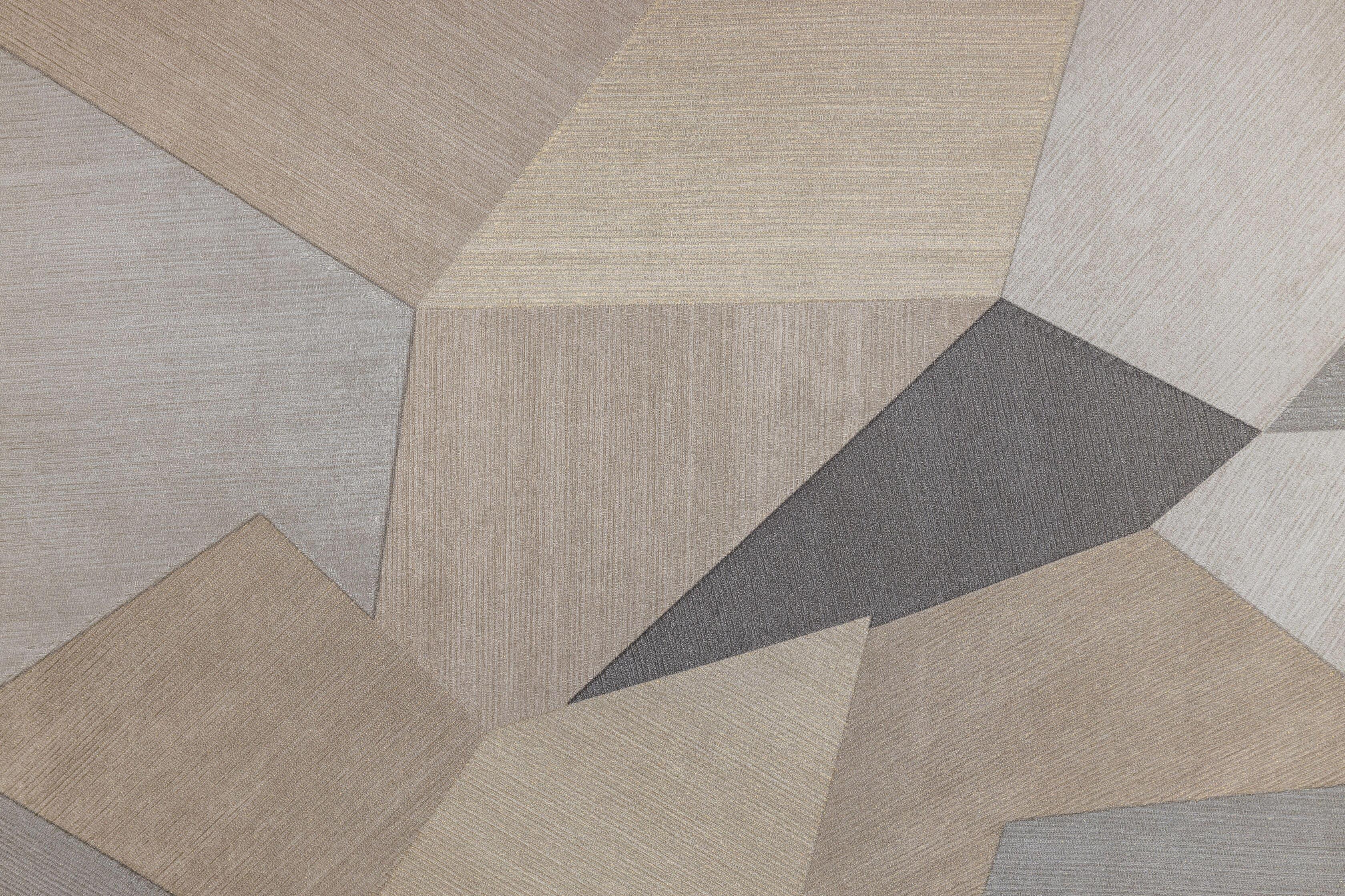 Faceted Neutrals