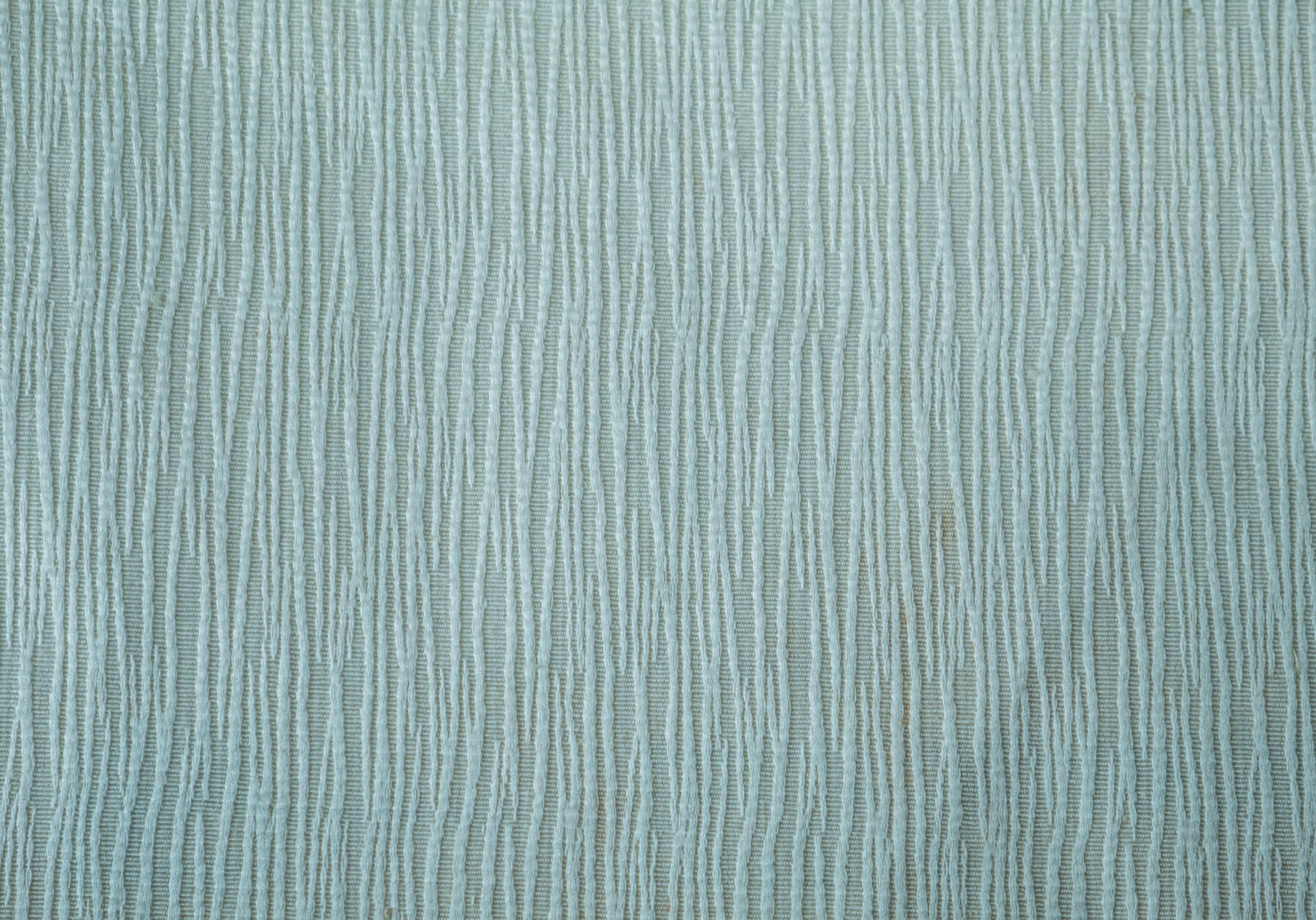 Eucalyptus Strie wallpaper with crinkled green texture