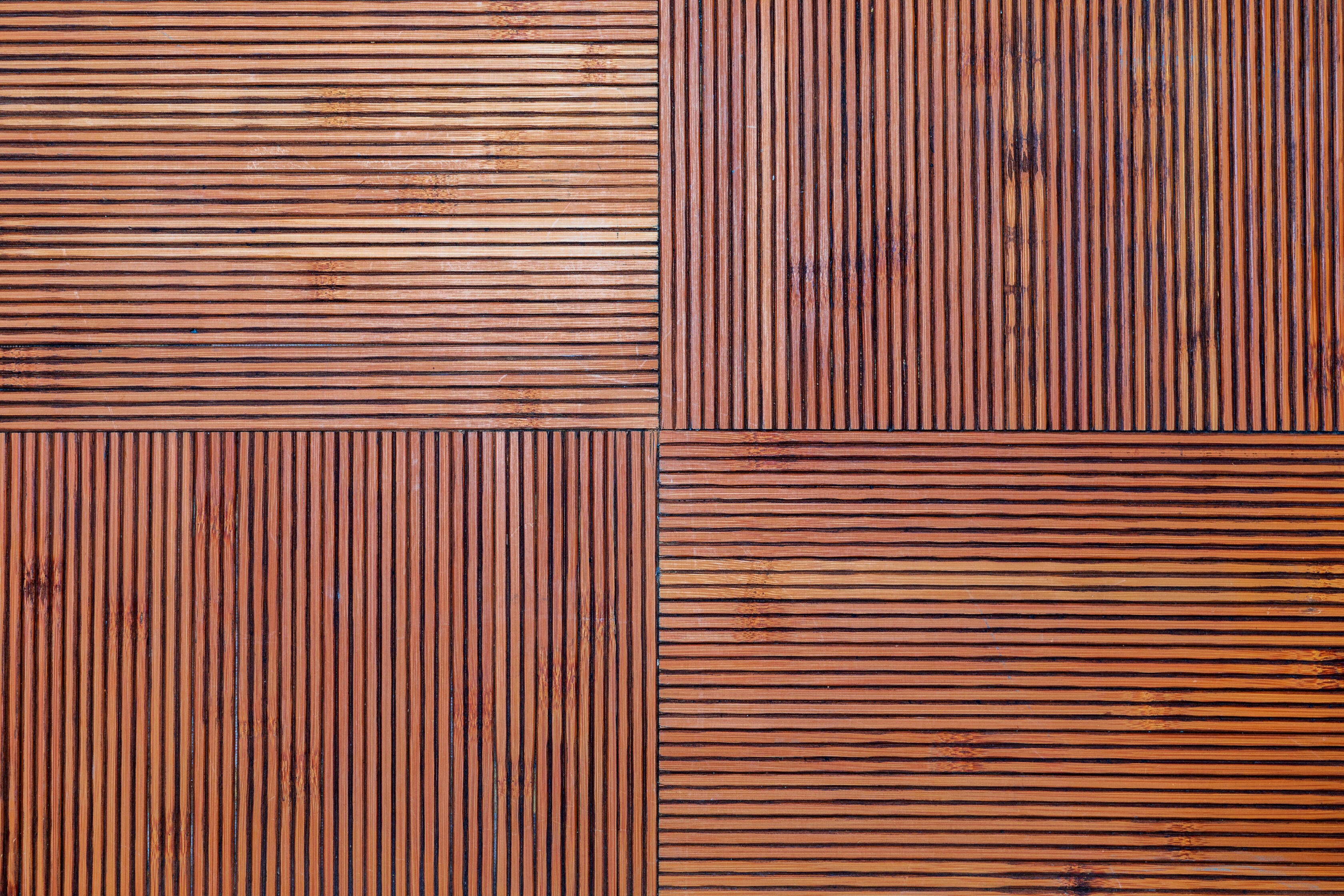 Linear Panels